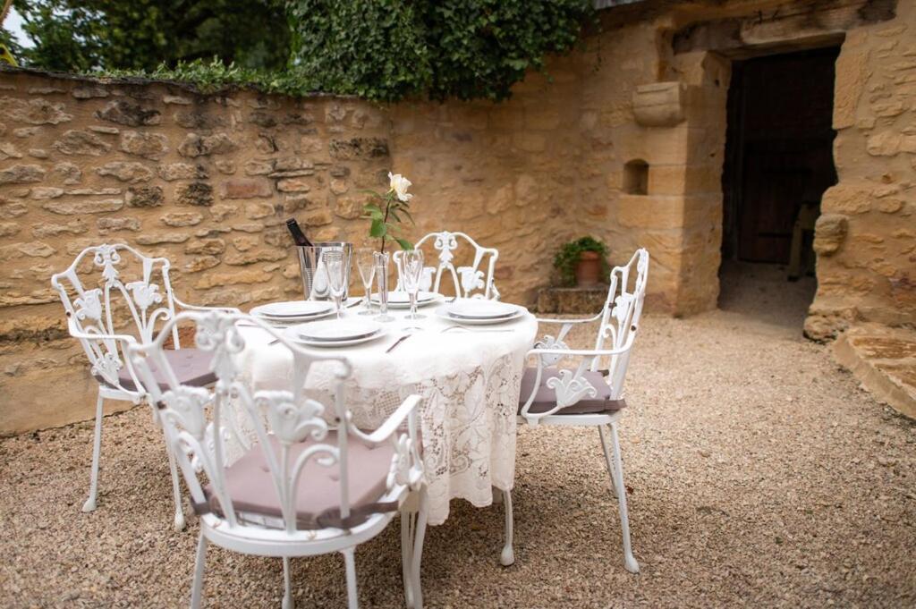 Le Manoir de Carlucet Gite Saint-Crépin-et-Carlucet Extérieur photo